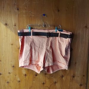 Torrid We Swear By The Fit Peach & White Polka Dot Patterned W/ Belt Short